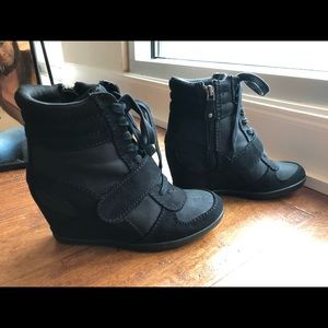 Simply Vera - Wedge Sneaker
